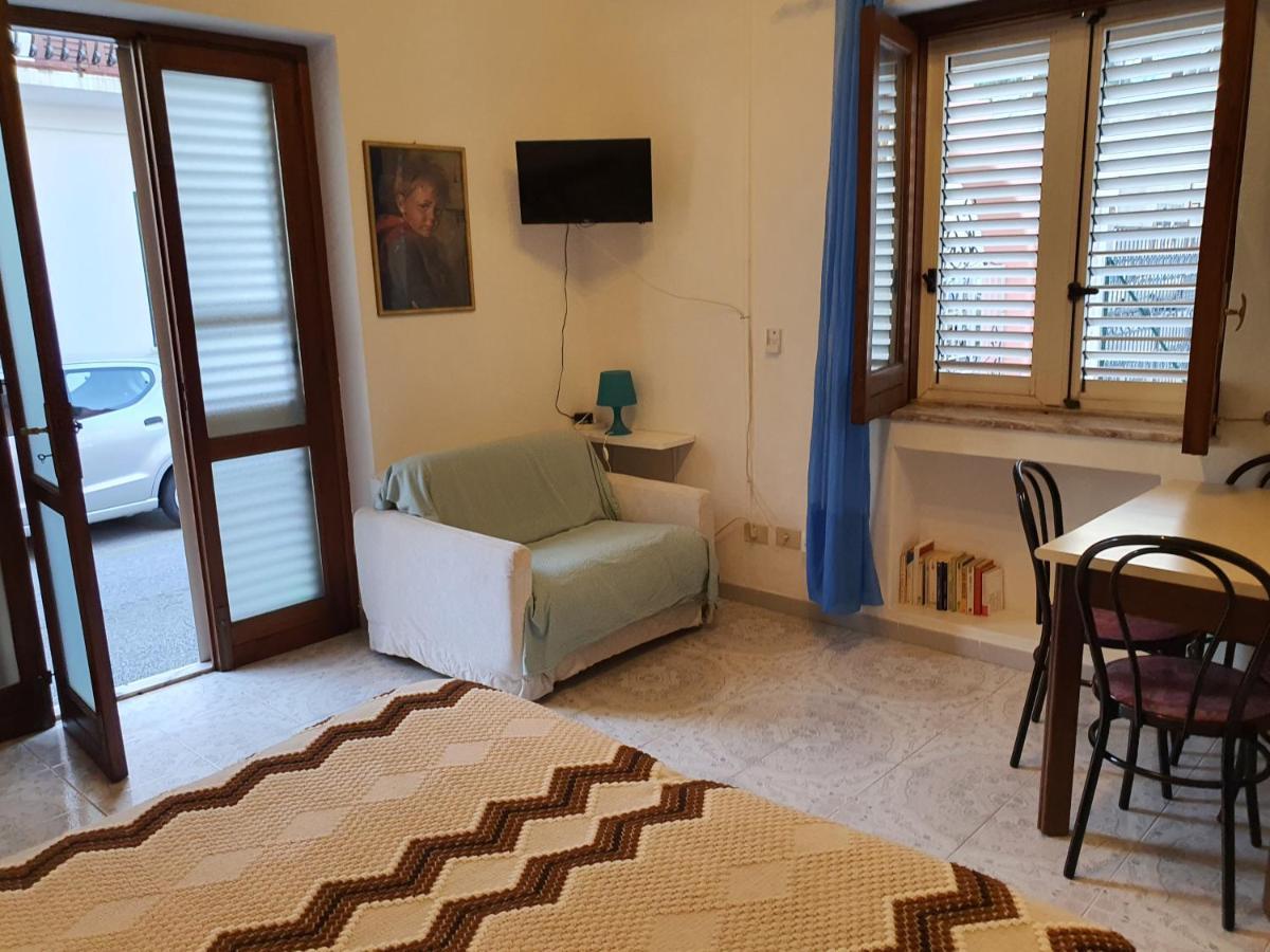 Case Vacanza Armando "Lipari" Кането Стая снимка